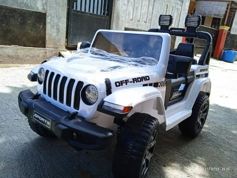 Mobil Aki Remote Anak Jeep Off-road