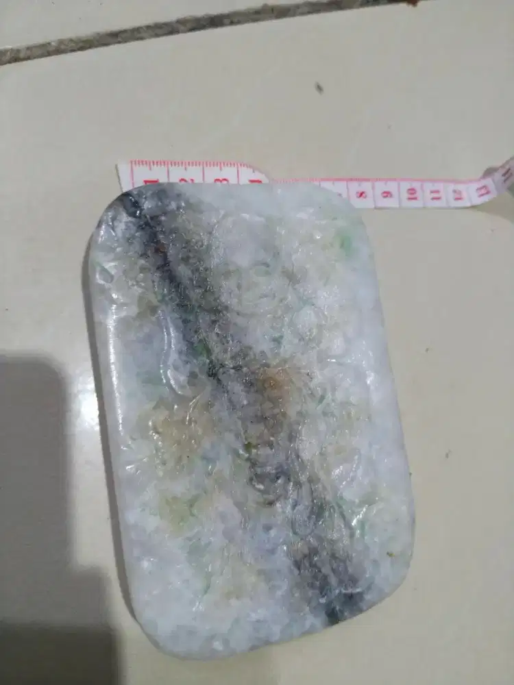 Batu giok salju (jade white) 11x6.5x1.8