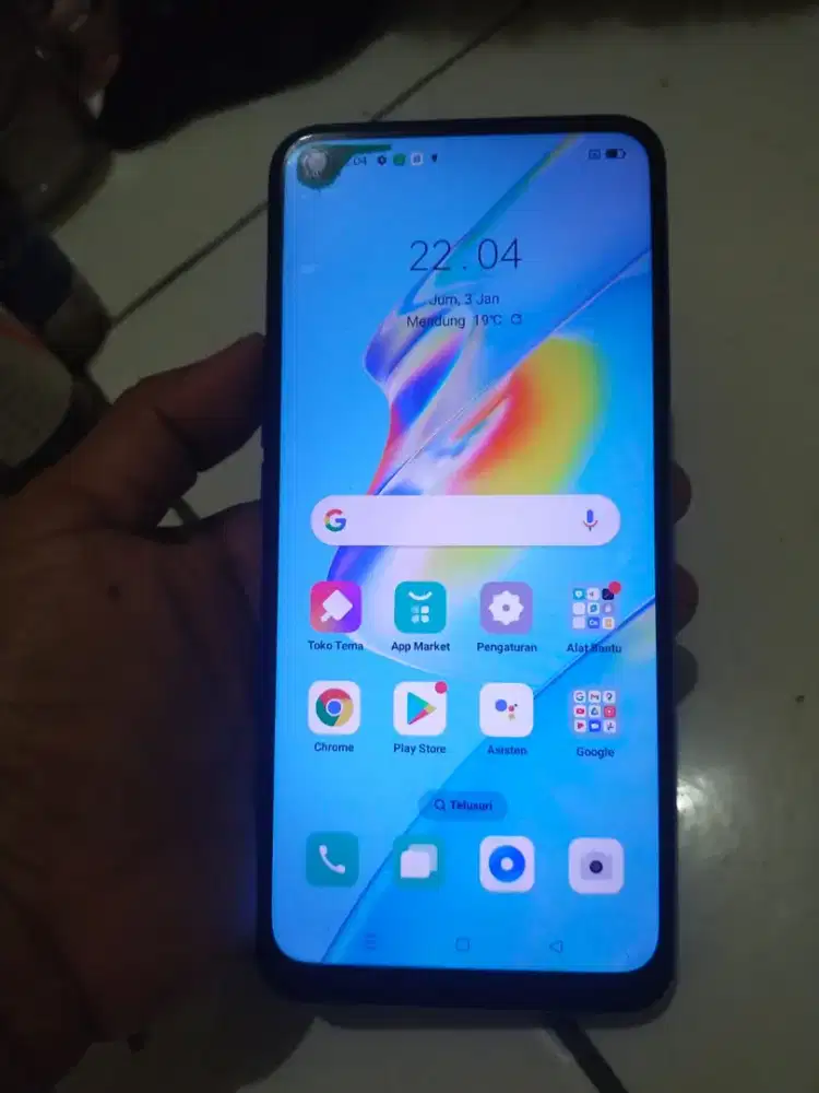 Oppo A54   4/64  minus ada tompel hitam dikit di layar aman ga melebar