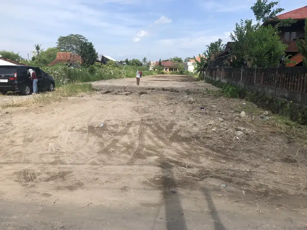 Tanah dekat UGM dijual cepat ,SHM P unit akses papasan