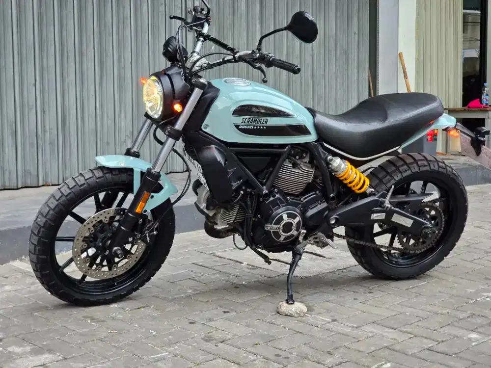 Moge Naked Ducati Scrambler 400 62 th 2017.Pmk Modif Ohlins Termignoni