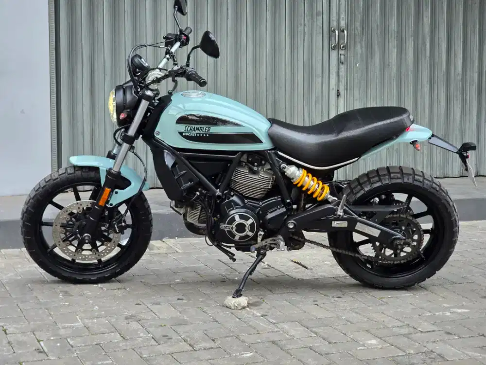 Moge Naked Ducati Scrambler 400 62 th 2017 Odo 17rb Modif Like New