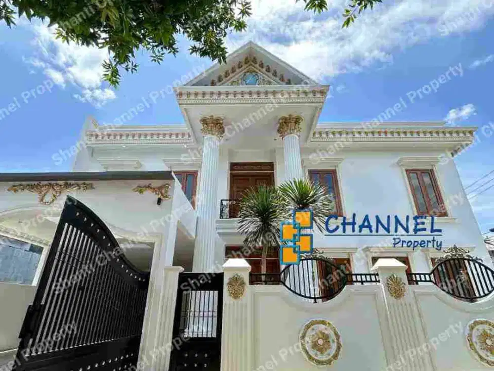 Jual Rumah Mewah Kolam Renang di BSD-Lokasi Strategis,Hunian Nyaman