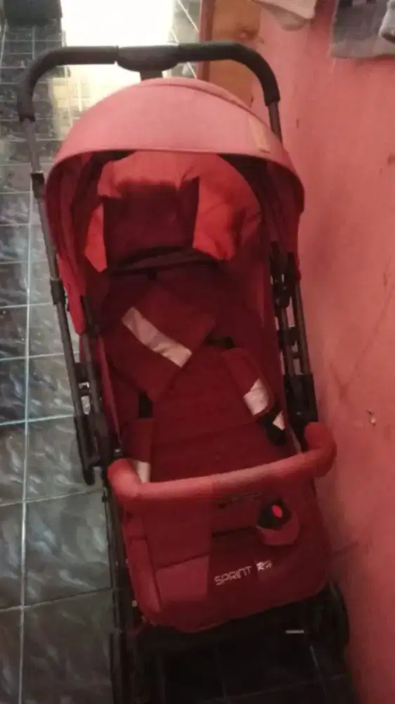 Di jual stroller bayi bekas istimewa