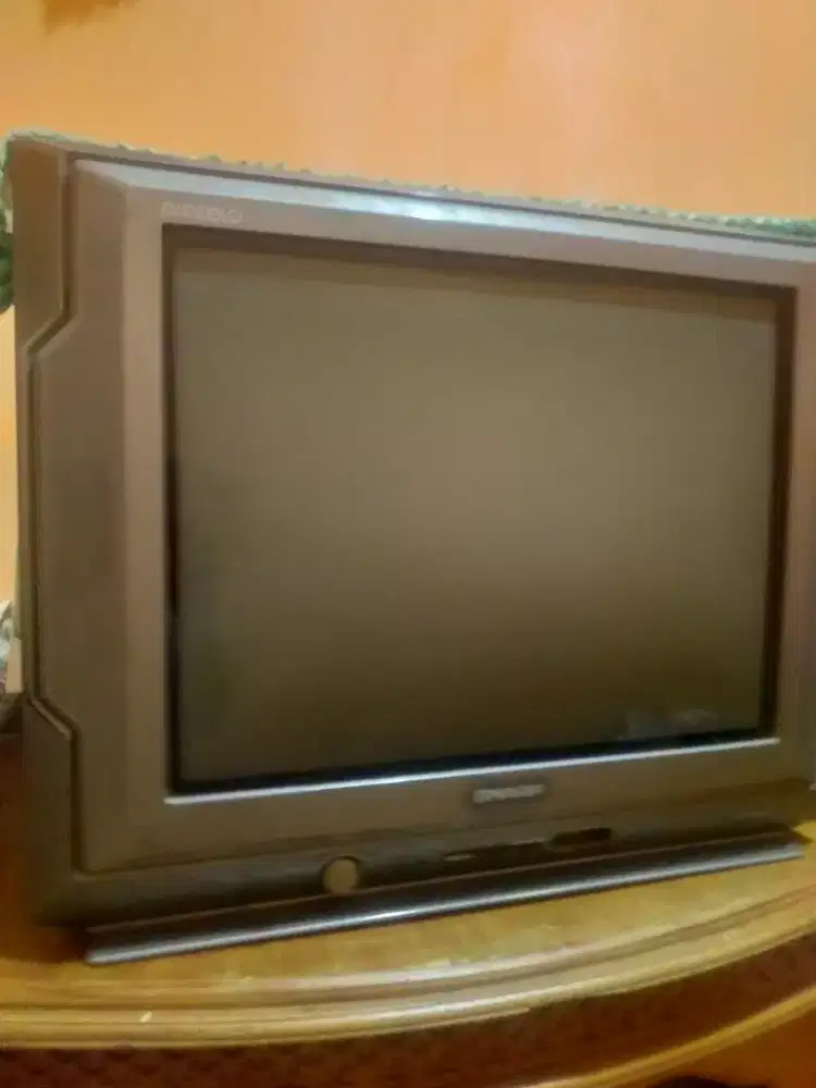 TV Analog 21'merk sharp