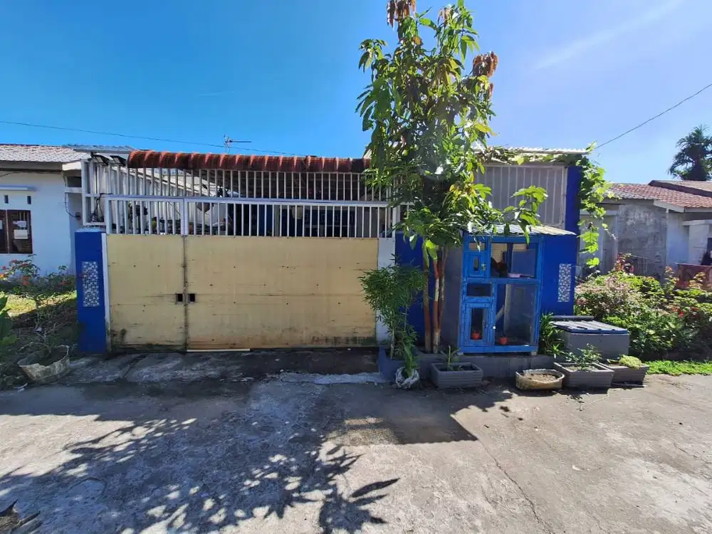 Dijual rumah full Bangunan