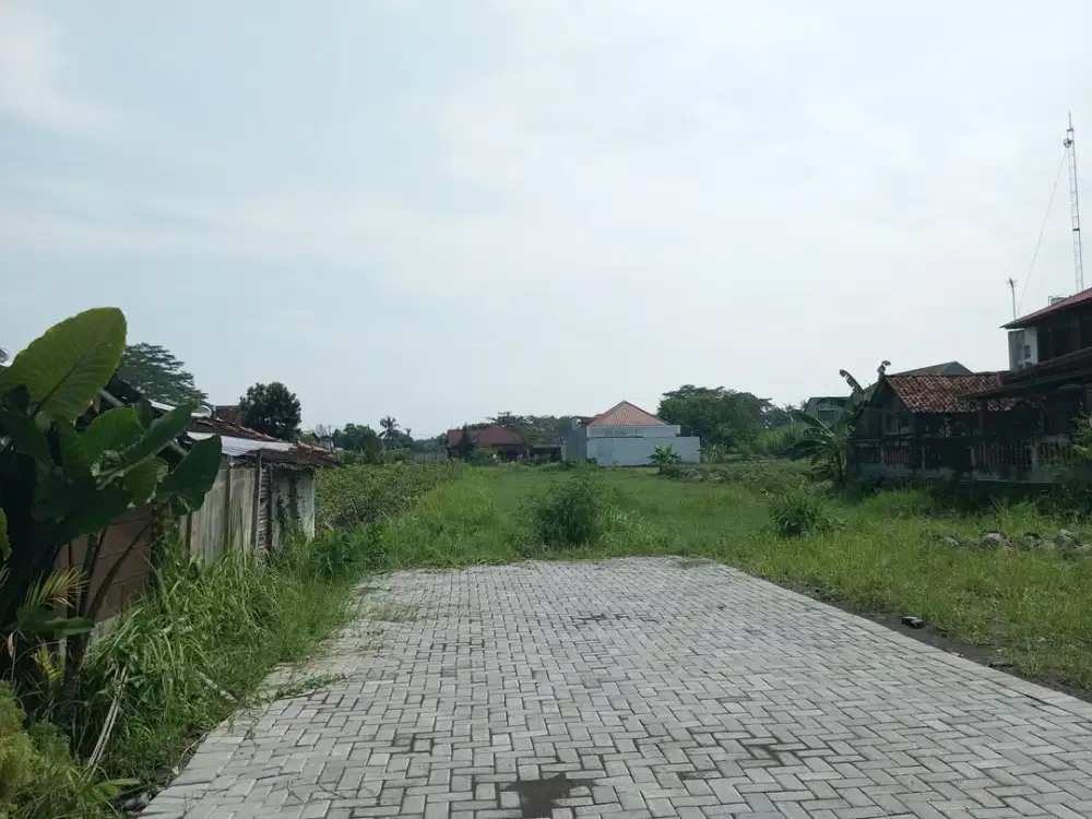 3 menit Jl Gito-Gati Sleman; Cocok Hunian; SHMP