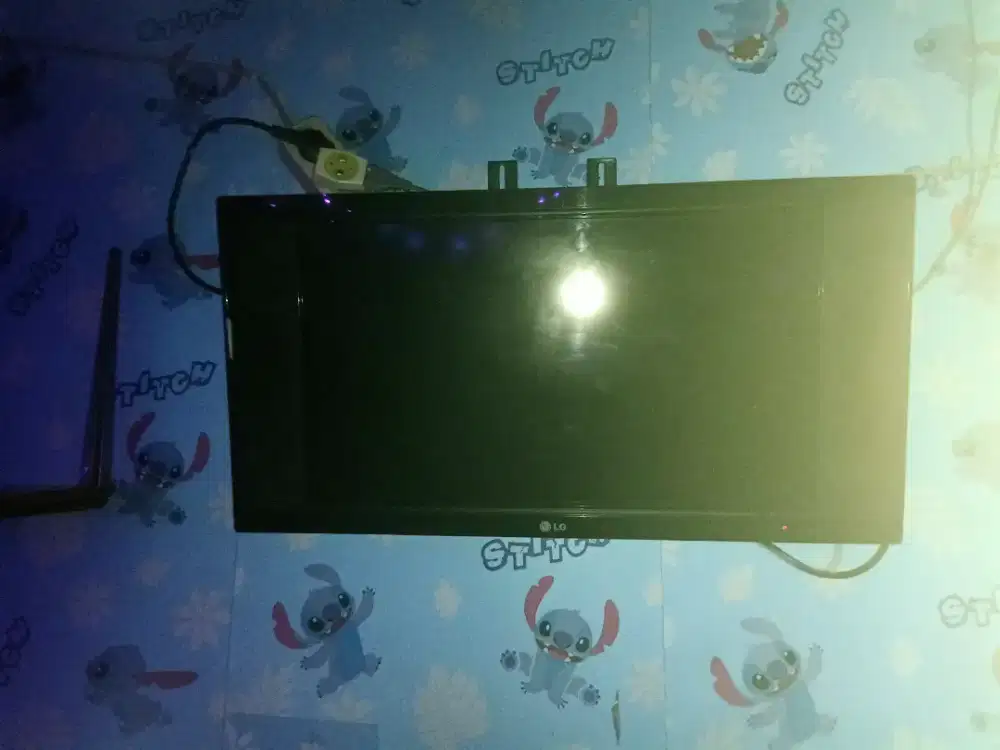 LG 24inc mines gak ada remot