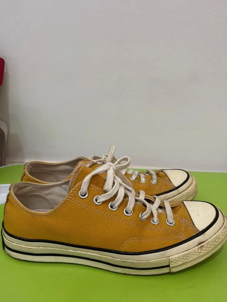 Preloved Converse All Star Chuck Taylor Yellow edition size 42