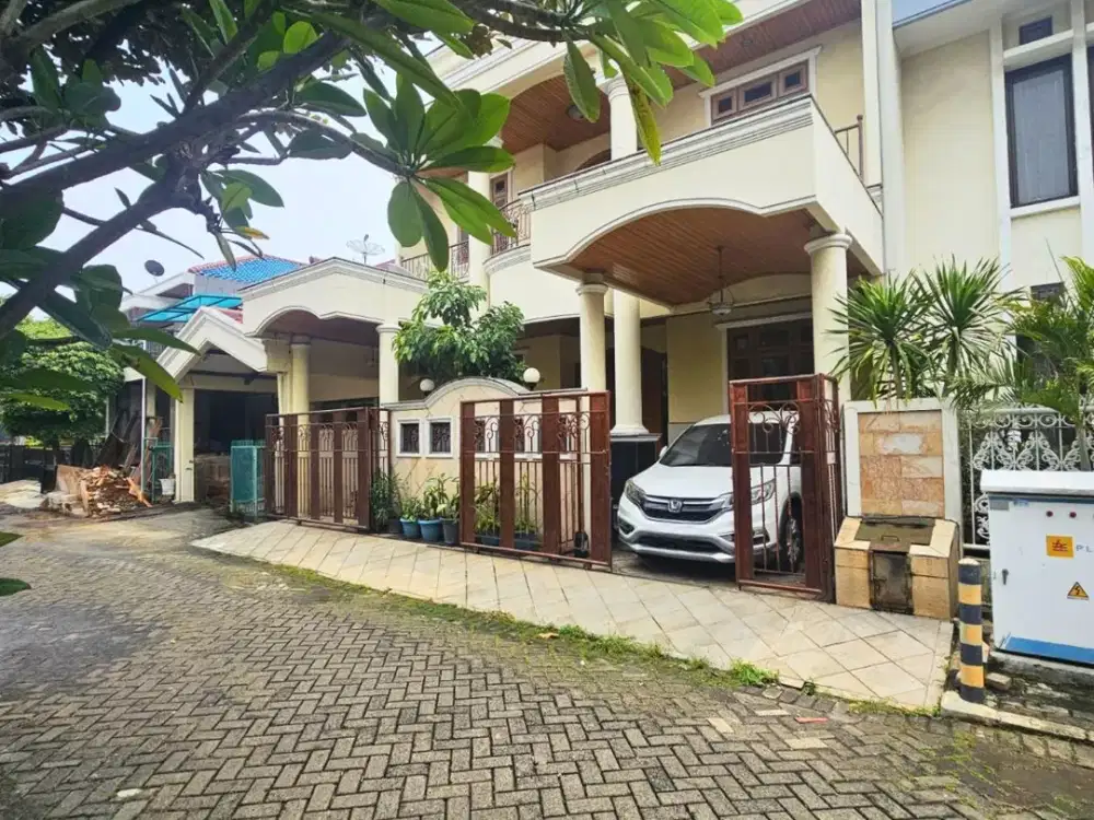 Rumah Dijual Malaka, pondok kopi. Komplek Elit, Lt Marmer. NEGO