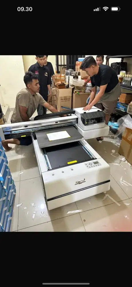 DICARI OPERATOR PENGALAMAN MESIN SPOT UV PRINTING