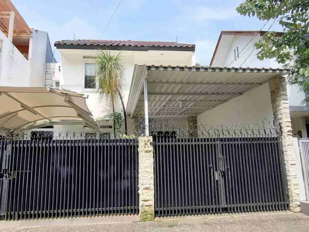 Jual Rumah Cipete Jakarta Selatan 2 Lantai Ada Pool Rapih Tinggal Masuk