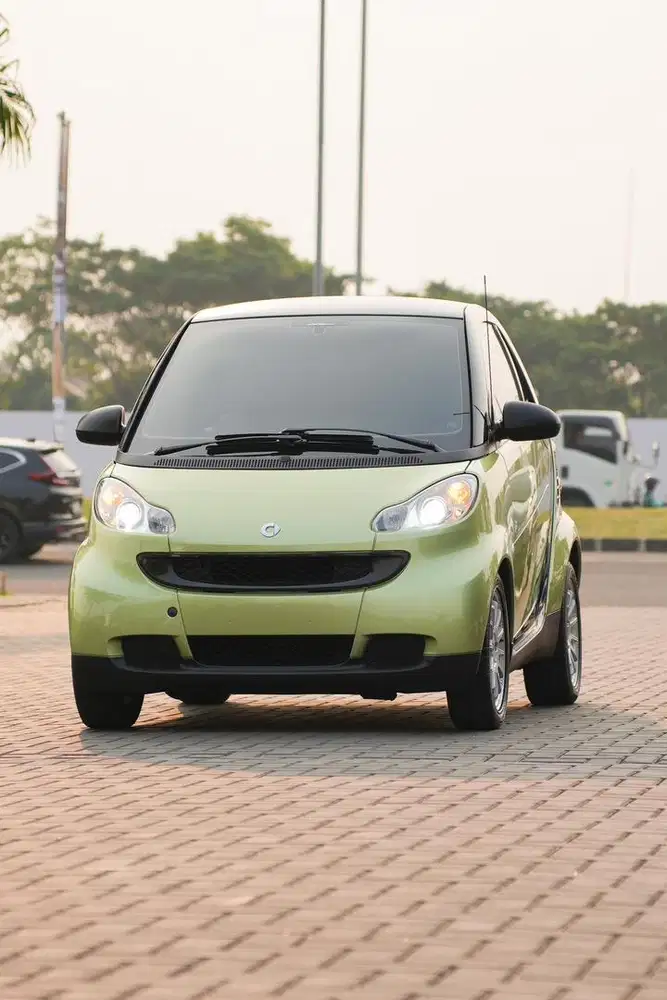 Unik! Smart Fortwo 1.0 Coupe AT 2011