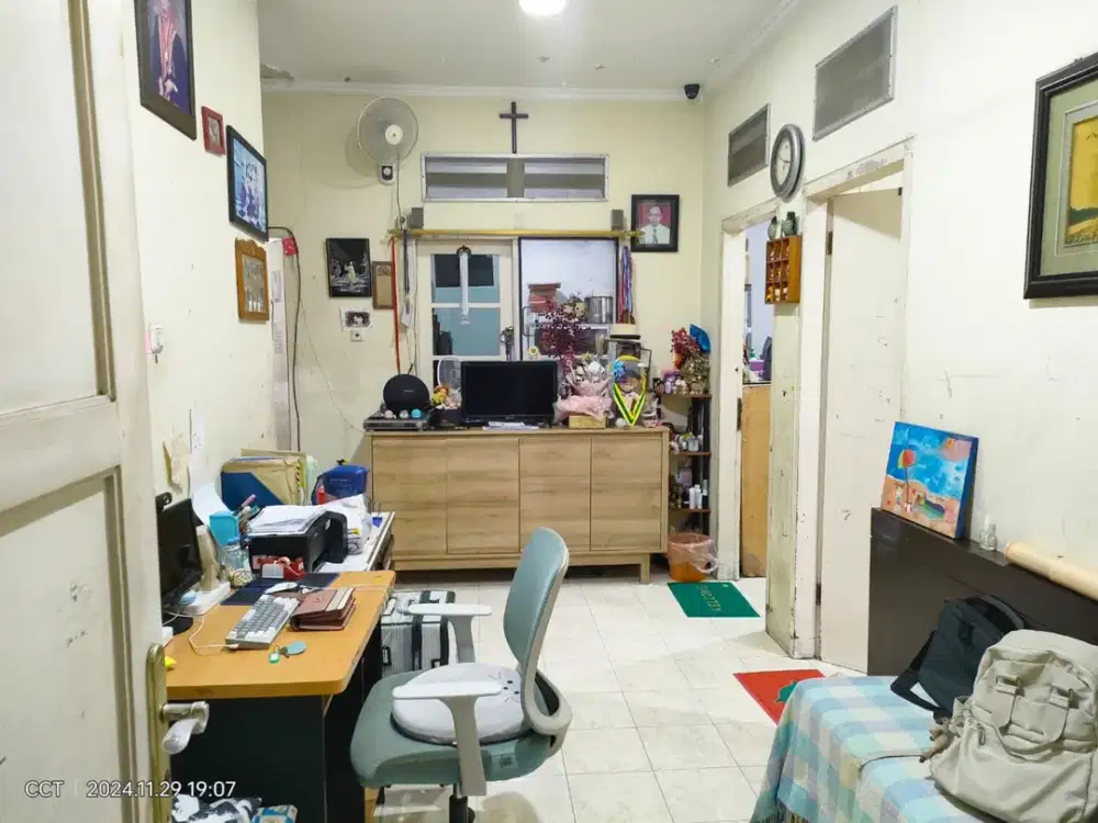 Rumah Bukit Palma Citraland Terawat