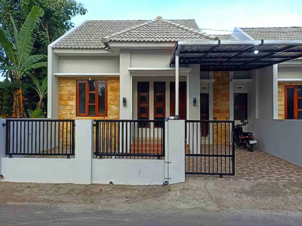 dijual rumah strategis dekat SGM Prambanan dan Gerbang Tol Prambanan, dari jln raya Jogja -Solo masuk 400 meter