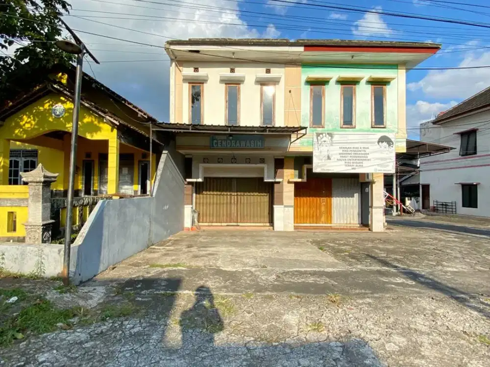 Di Jual Ruko 2 Lantai Strategis, Prospektiv Area Jalan Raya Turi Trimulyo Sleman