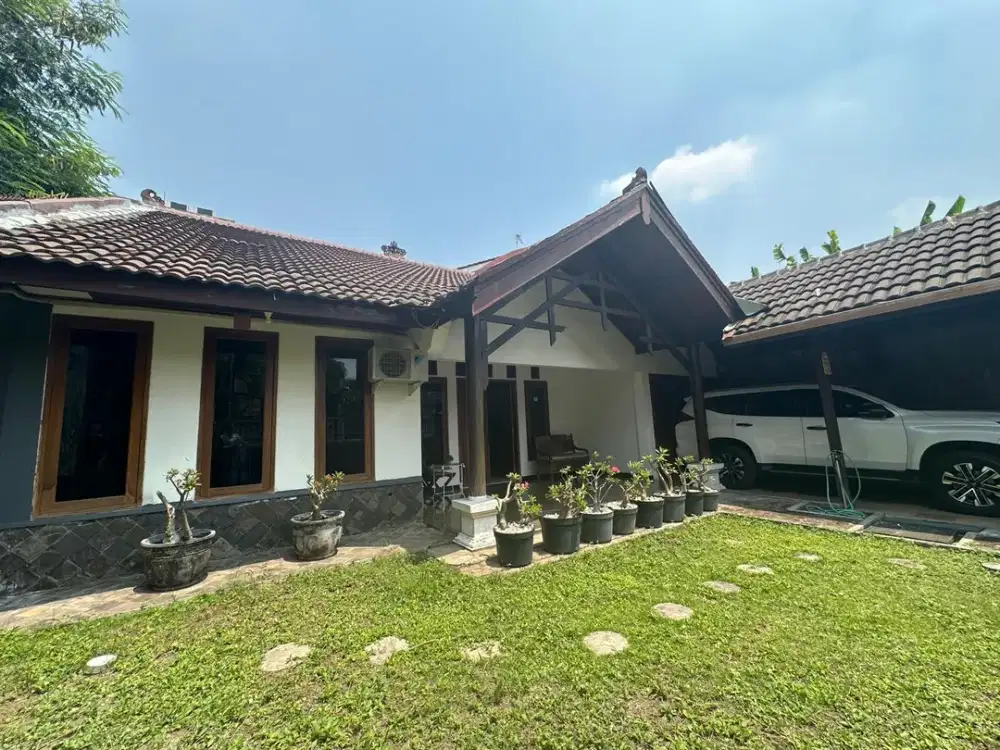 For Sale Rumah Siap Huni Homie @ Kutisari Row jalan 3 Mobil