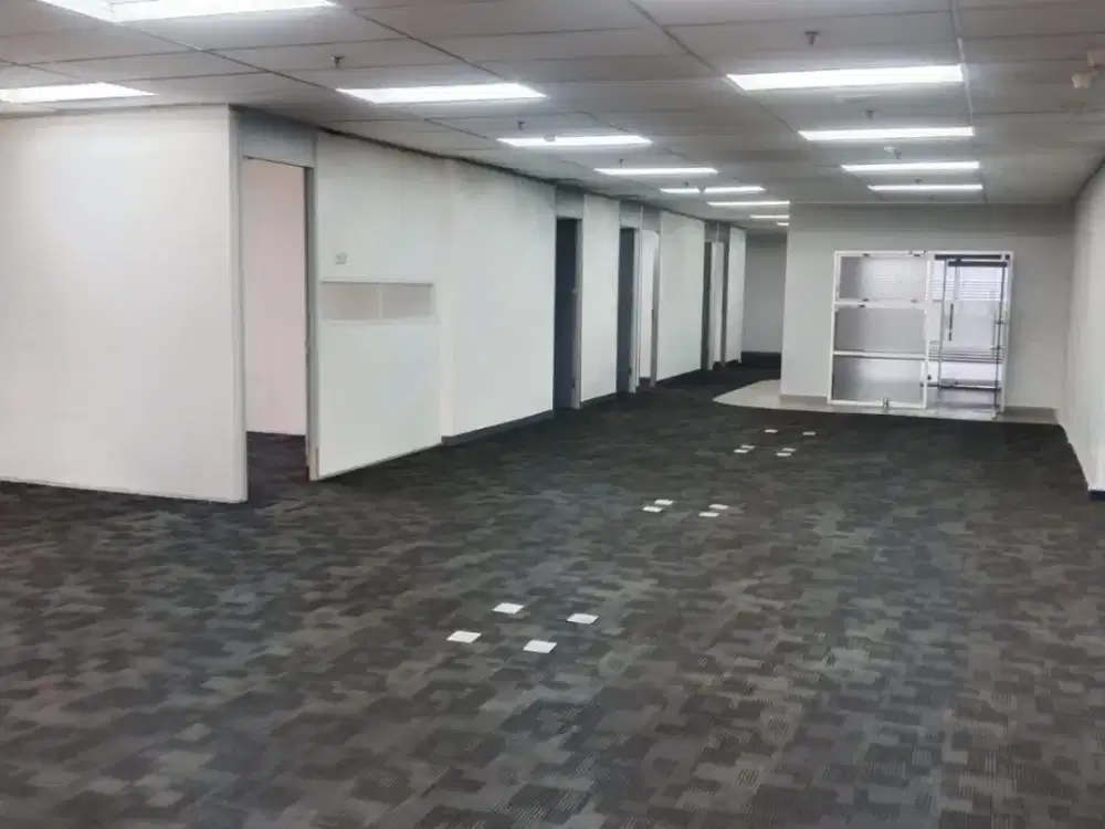 SEWA KANTOR DI JAKARTA SELATAN KUNINGAN 423M2 FITTED 100K NEGO