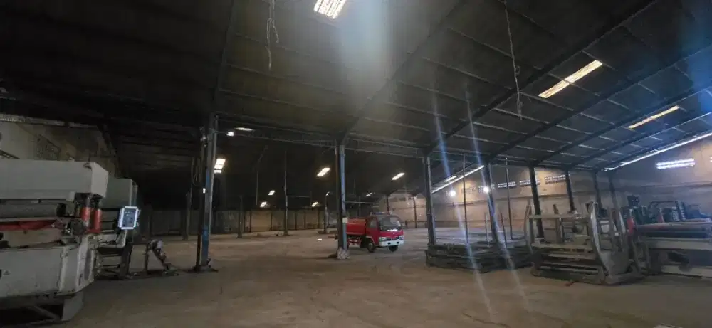 DI SEWAKAN GUDANG INDUSTRI DI KAWASAN INDUSTRI TERBOYO - SEMARANG