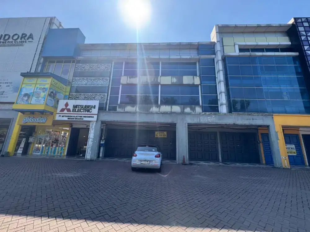 Jual Cepat Ruko lokasi strategis , ruko Ocbc Ring road ( dekat Mall focal point )