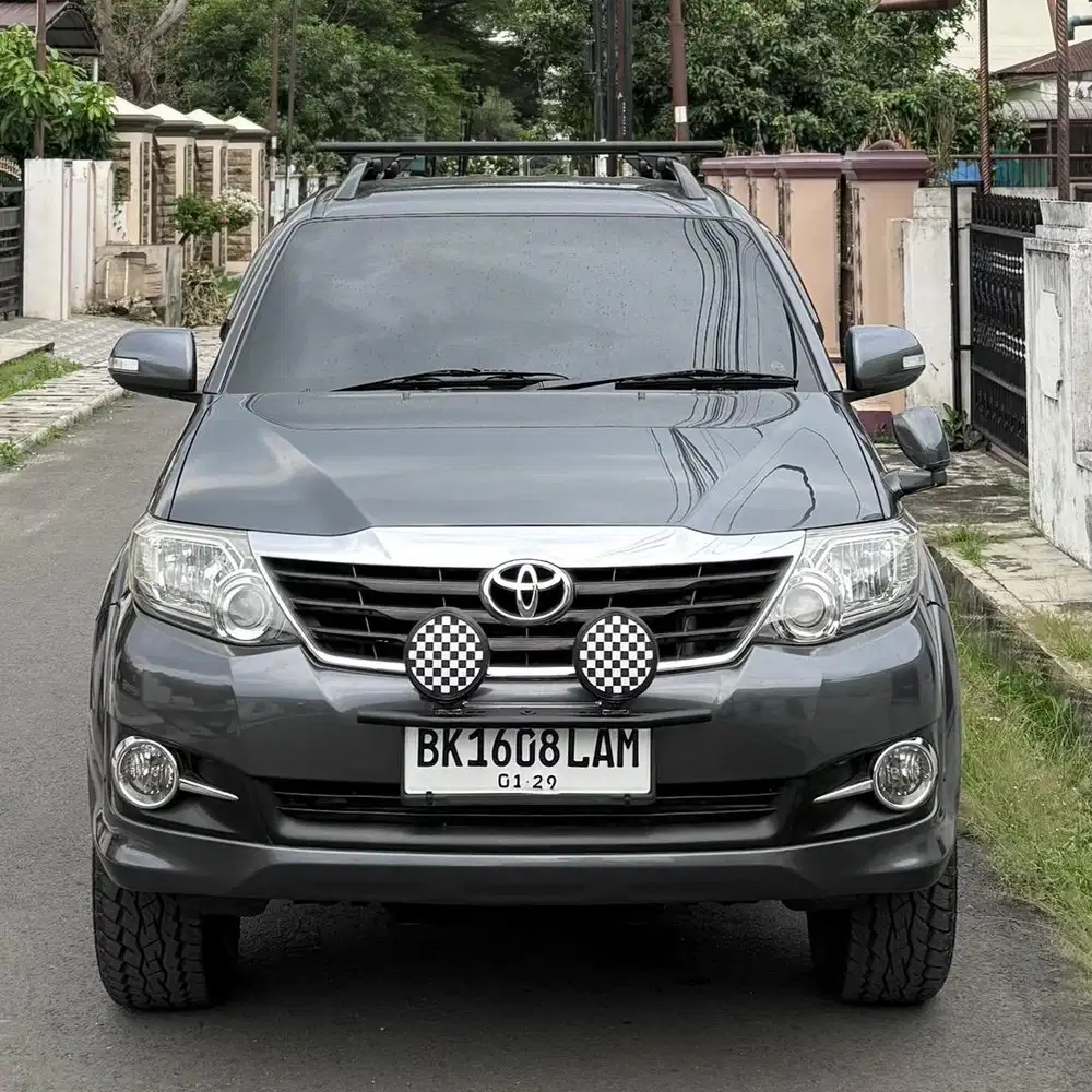 Toyota Fortuner G 2.7 Matic Bensin 2012