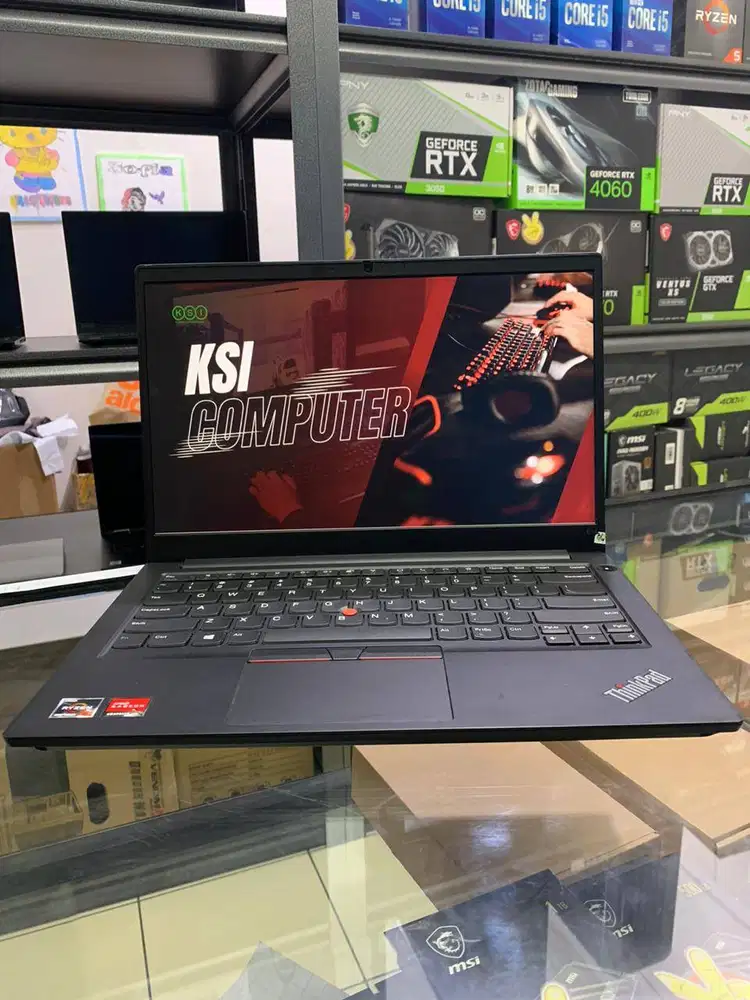 Laptop Lenovo ThinkPad E14 Gen 2 Ryzen 7 4700U  RAM 16GB  SSD 256GB