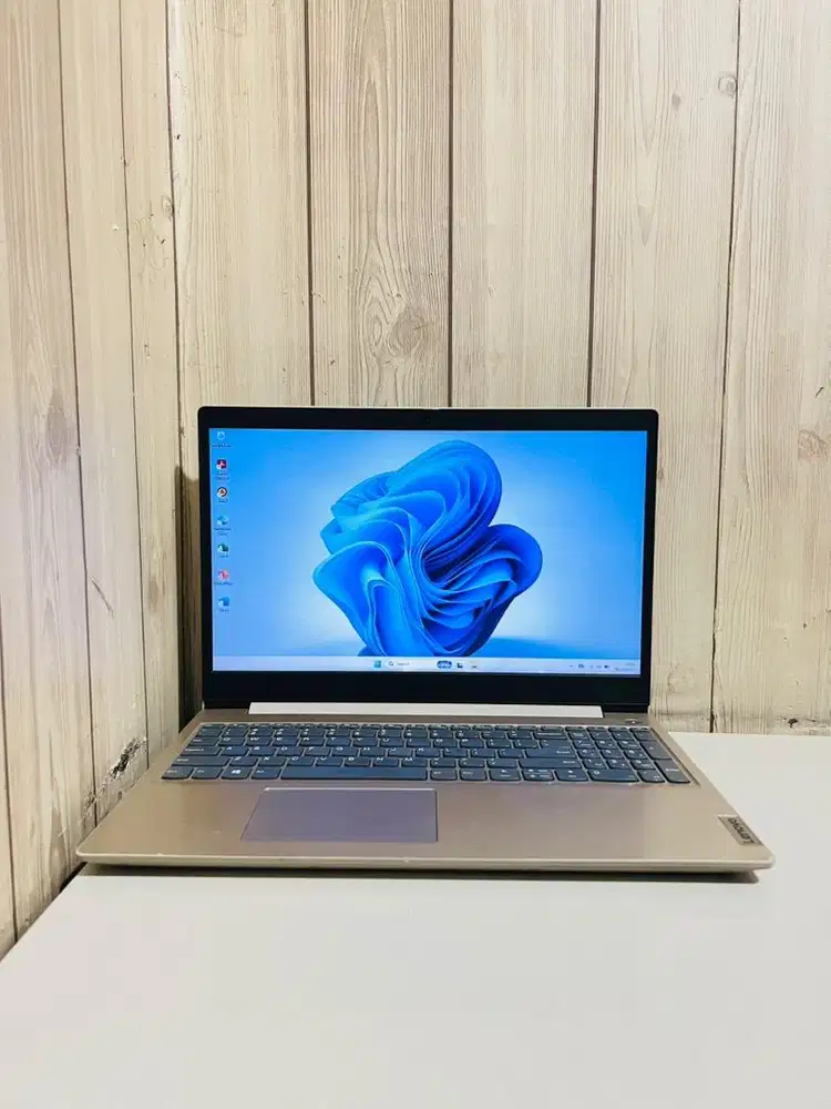 Laptop Lenovo ideapad 3 Core i3 gen 10 Ram 8 Ssd 256 Slim