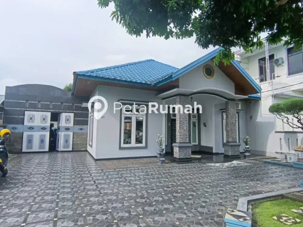 DIJUAL VILLA JALAN BERINGIN