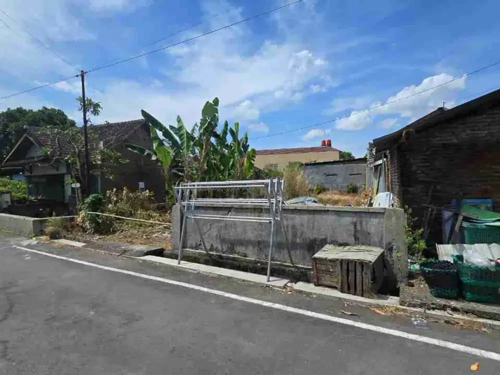 Tanah Murah Strategis dekat pintu Tol Klodran, Akses Simpang Mobil.
