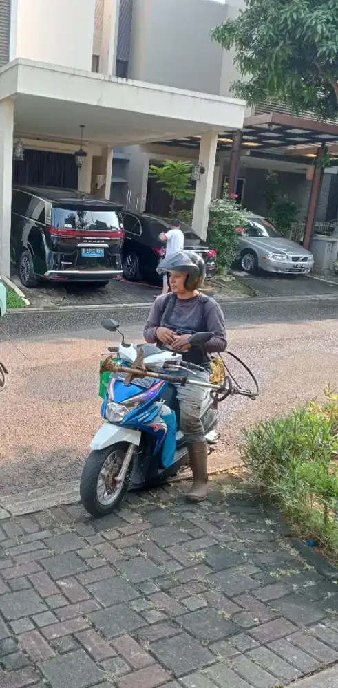 Jasa potong rumput taman kebon dan apa saja