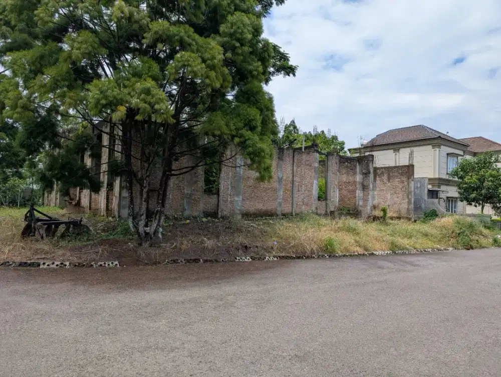 Royal Sumatera Sapphire 855m2 kavling komplek elite