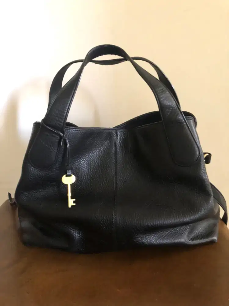 Tas Fossil Sling Bag Preloved Fossil