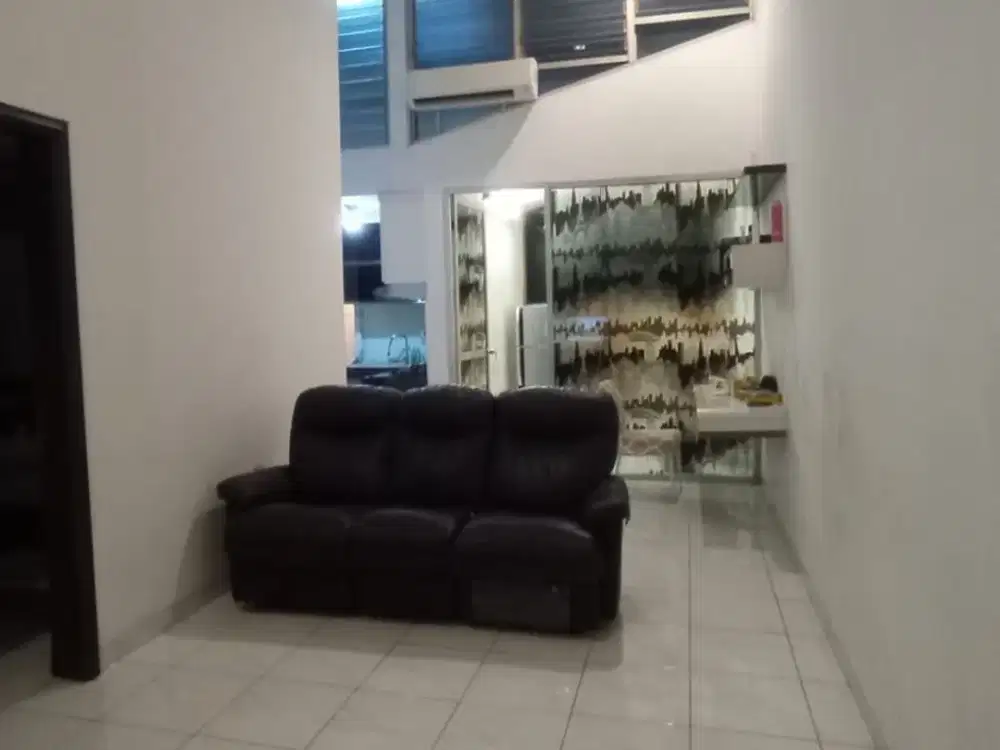 Disewakan Rumah 1,5 Lantai Full Furnish Di Gading Harmony Kelapa Gading