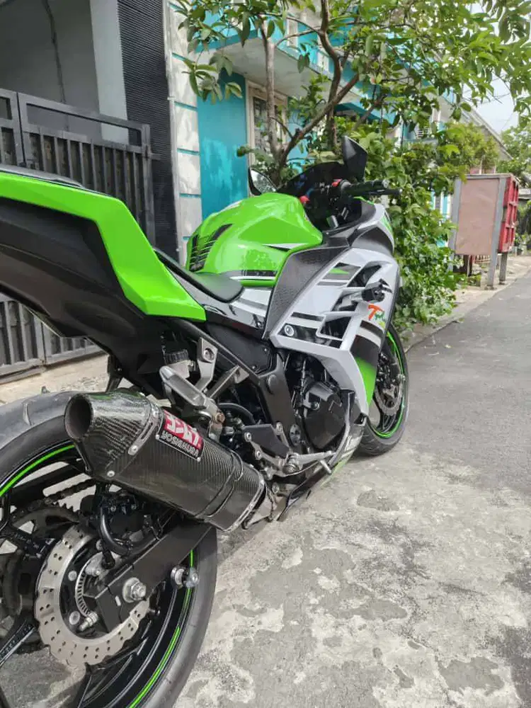 Dijual Kawasaki Ninja 250 FI SE Anniversary 30th 2014