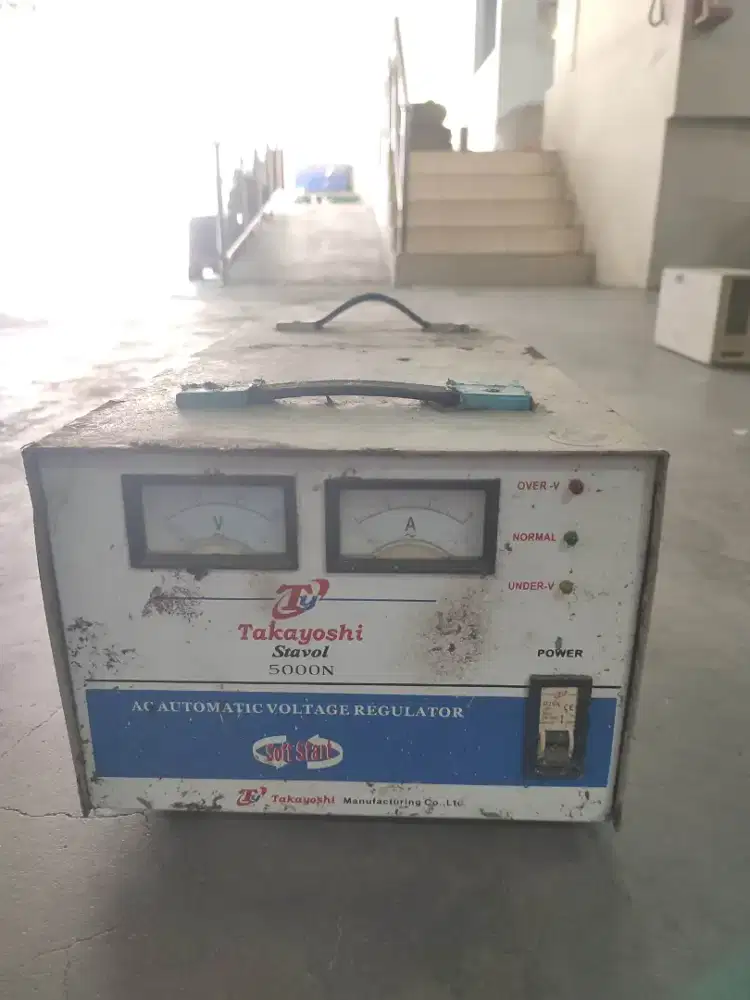 Stabilizer Takayoshi 5.000 watt