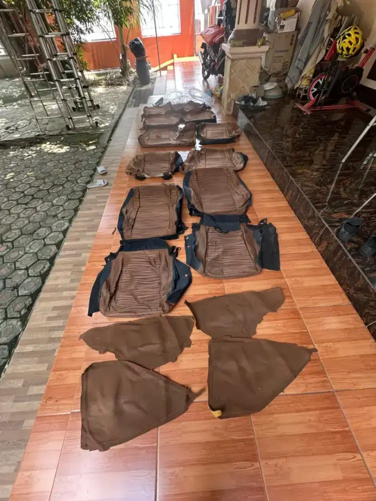 Sarung Jok/ Seat Cover Innova Reborn V