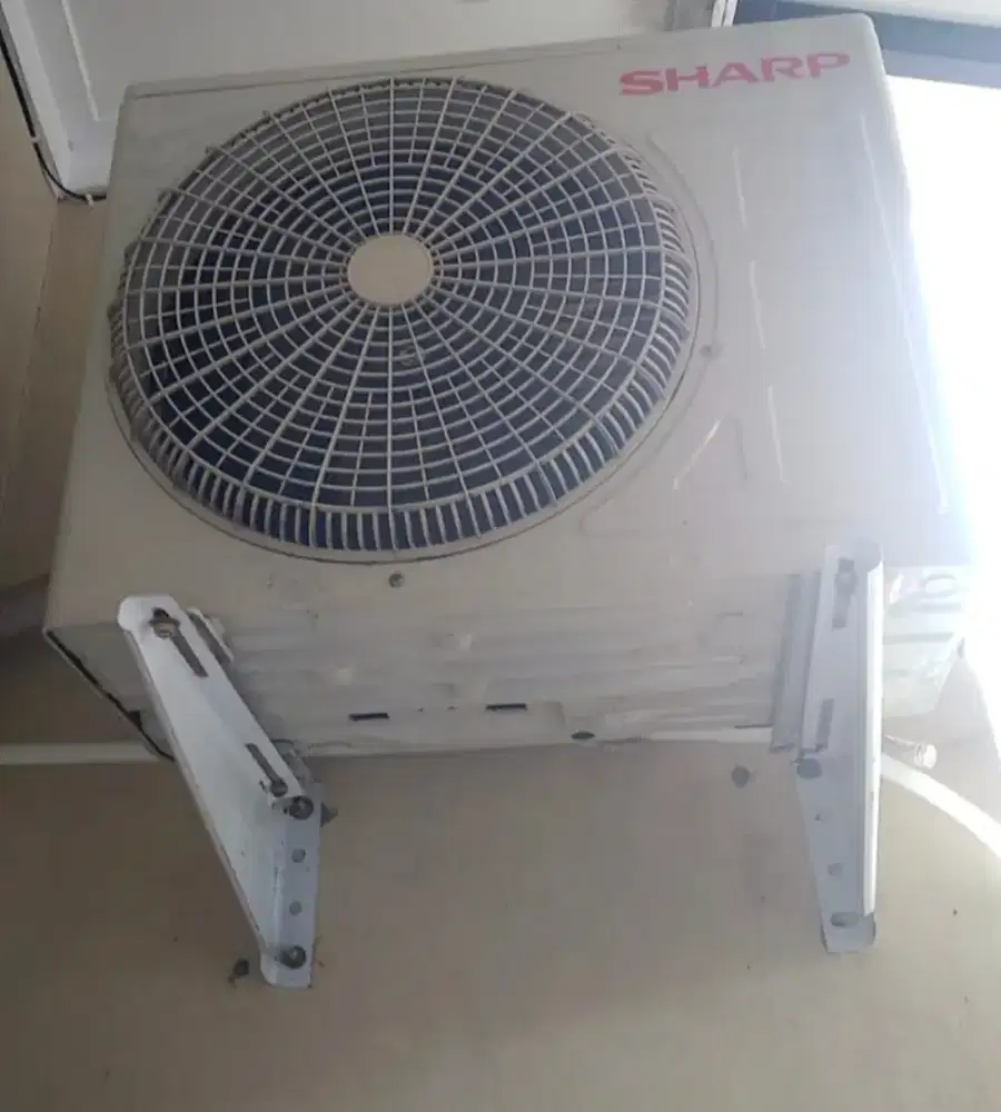 Dijual AC merk Sharp AH-A5BEY 1/2 pk