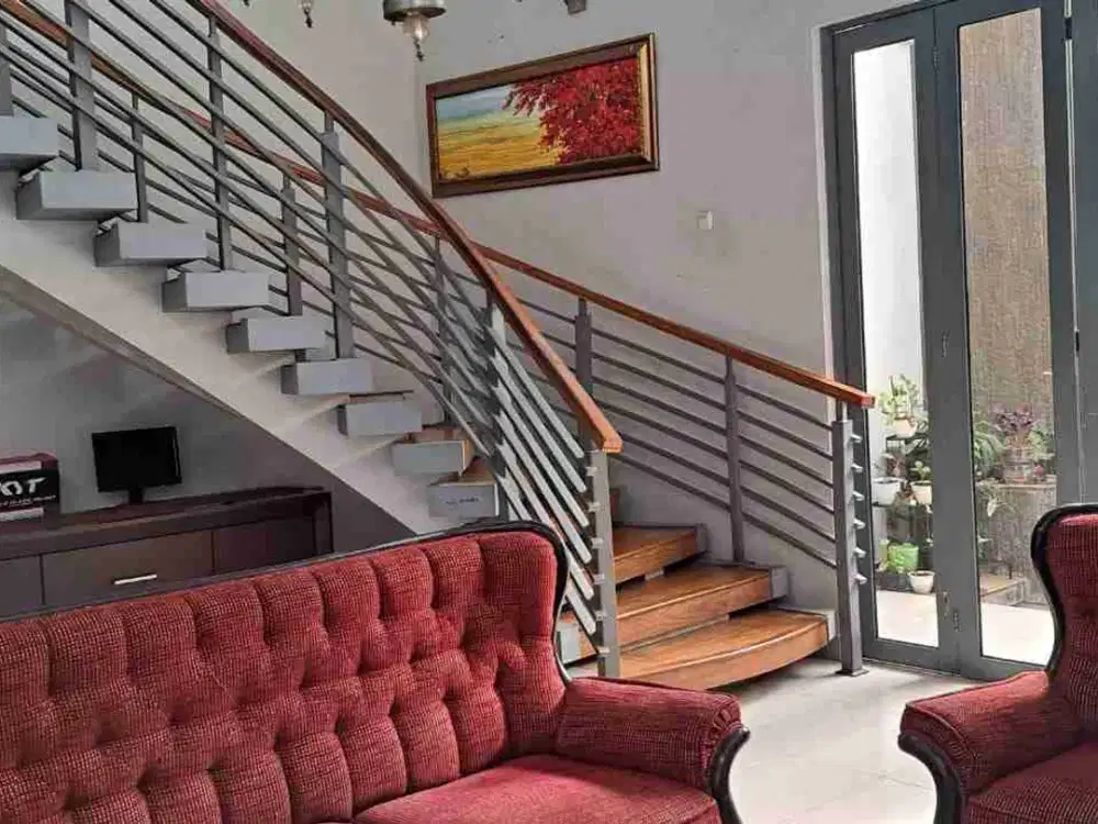 Rumah siap huni Turangga BU jual cepat