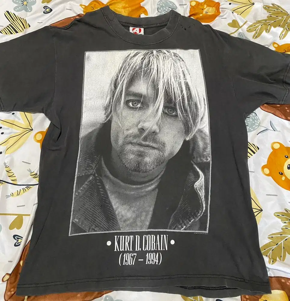 Baju Nirvana Kurt Cobain Collector Item