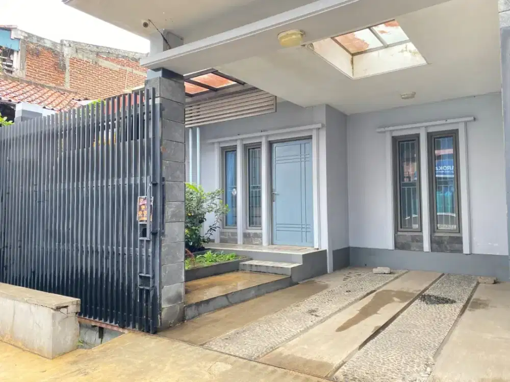 Dijual / Disewakan Rumah Minimalis Full Furnished Di Sarijadi