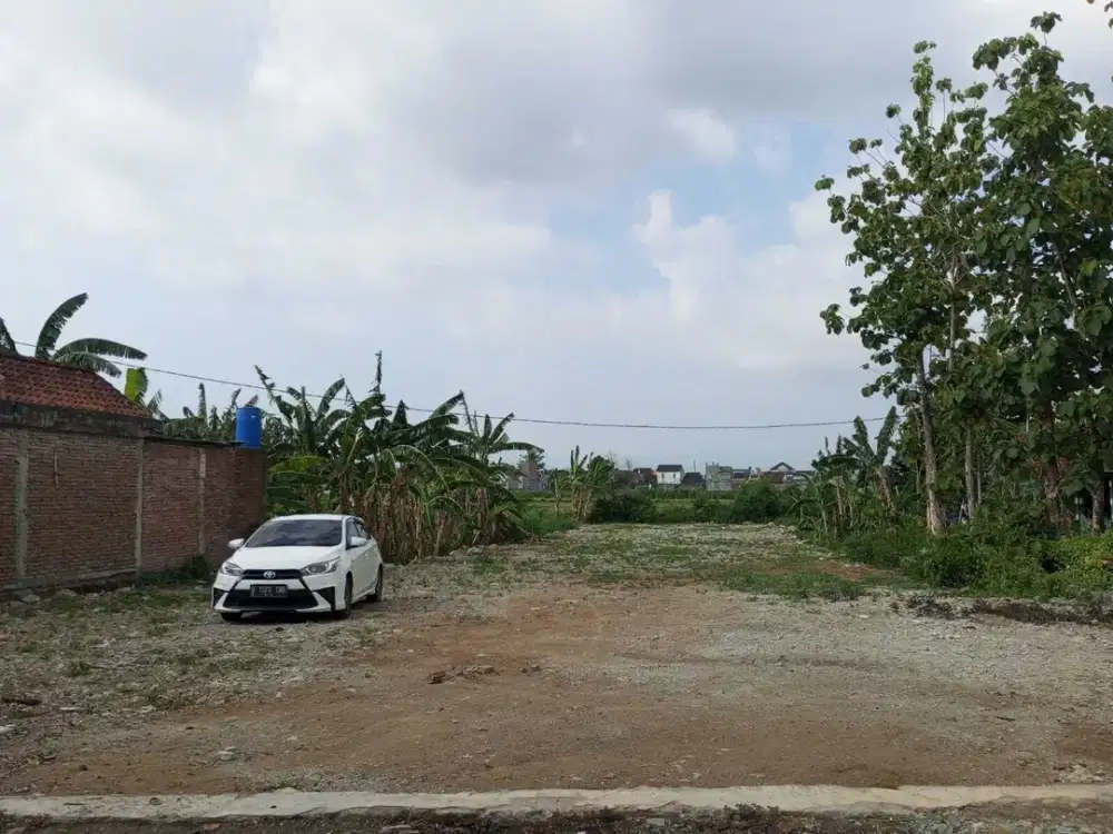 Tanah Hook Jejeran dekat Stadion Sultan Agung Bantul, SHM P