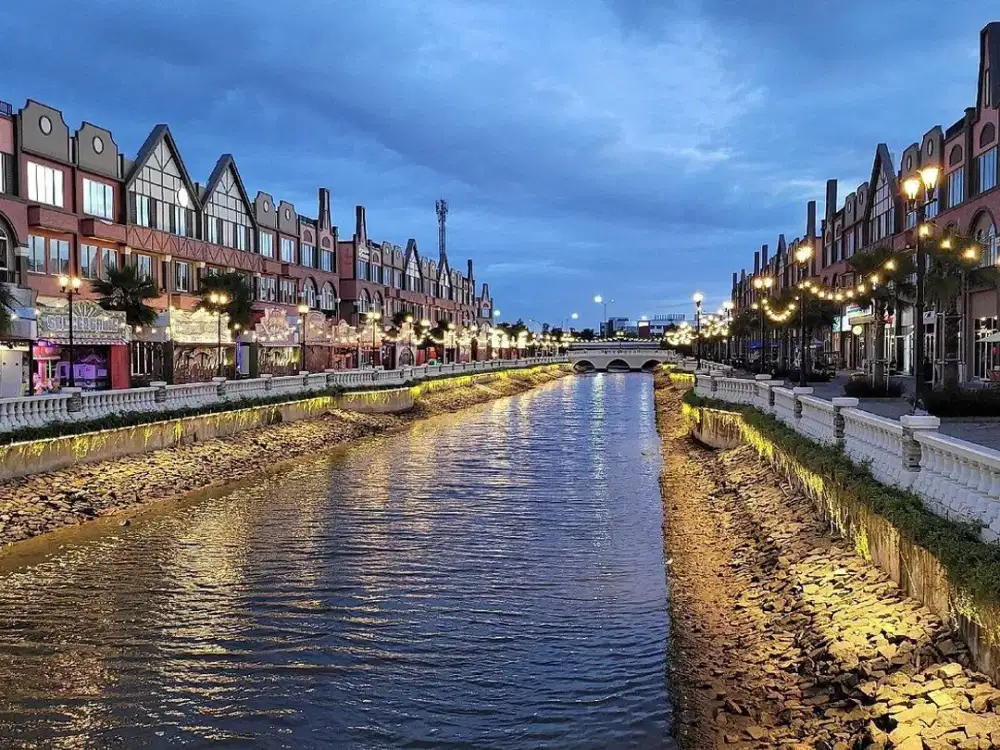 Ruko La Riviera Danau PIK 2 4,5x12 2 Muka Strategis Siap Pakai