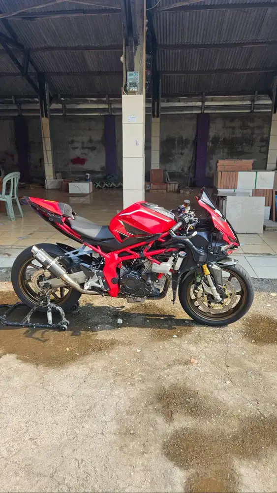 Forsale cbr250rr abs Red NIK 2017