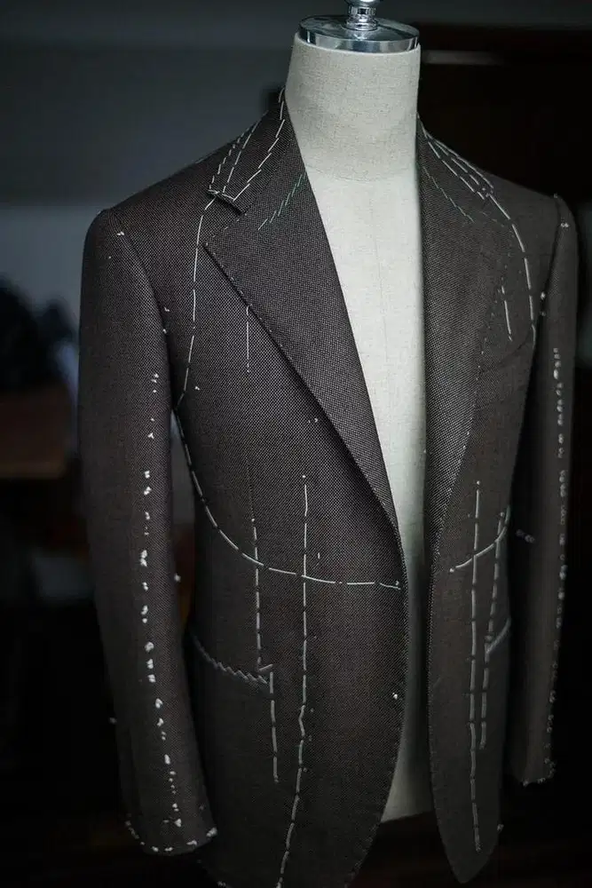 Penjahit Jas, Kemeja dan Celana Pria dan Wanita