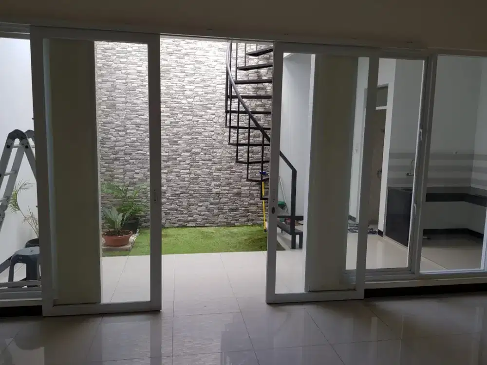 DIJUAL RUMAH MINIMALIS TKI 5 CLUSTER SPRINGVILLE