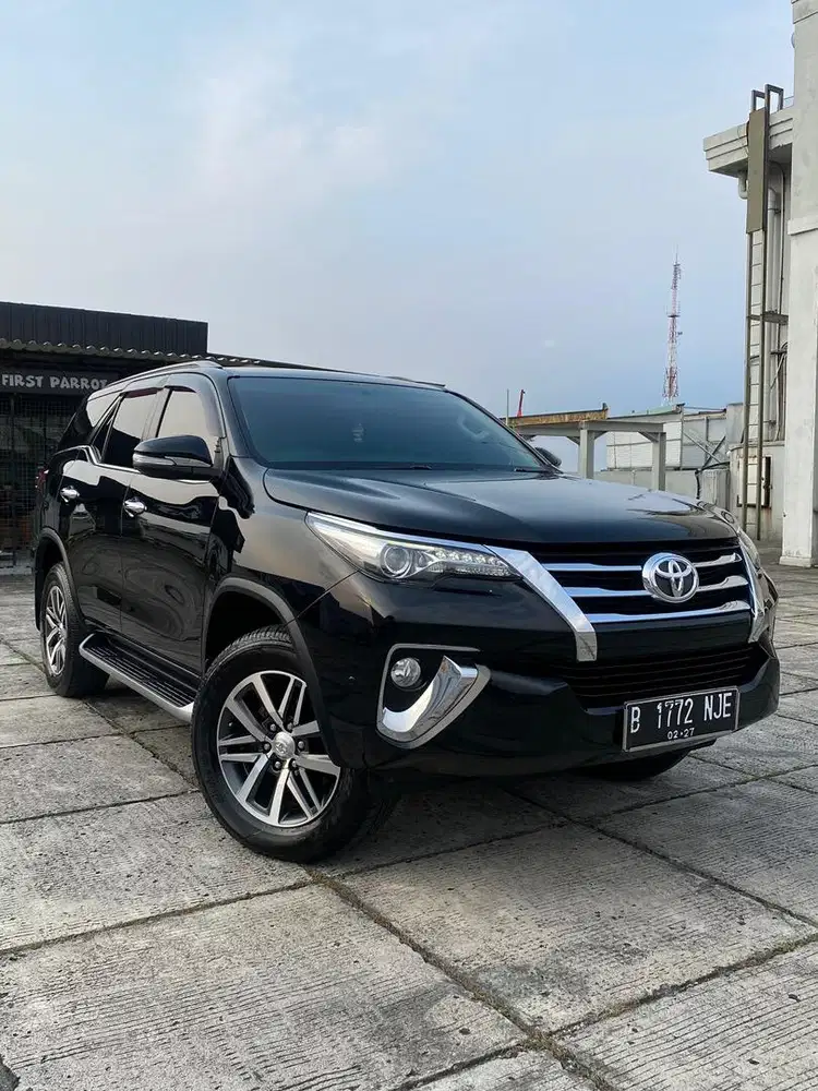 (Km Low 70ribu Record) TOYOTA FORTUNER VRZ 2.4 AT 2017