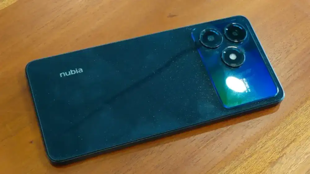 HP ZTE Nubia a36 4+8gb / 64gb