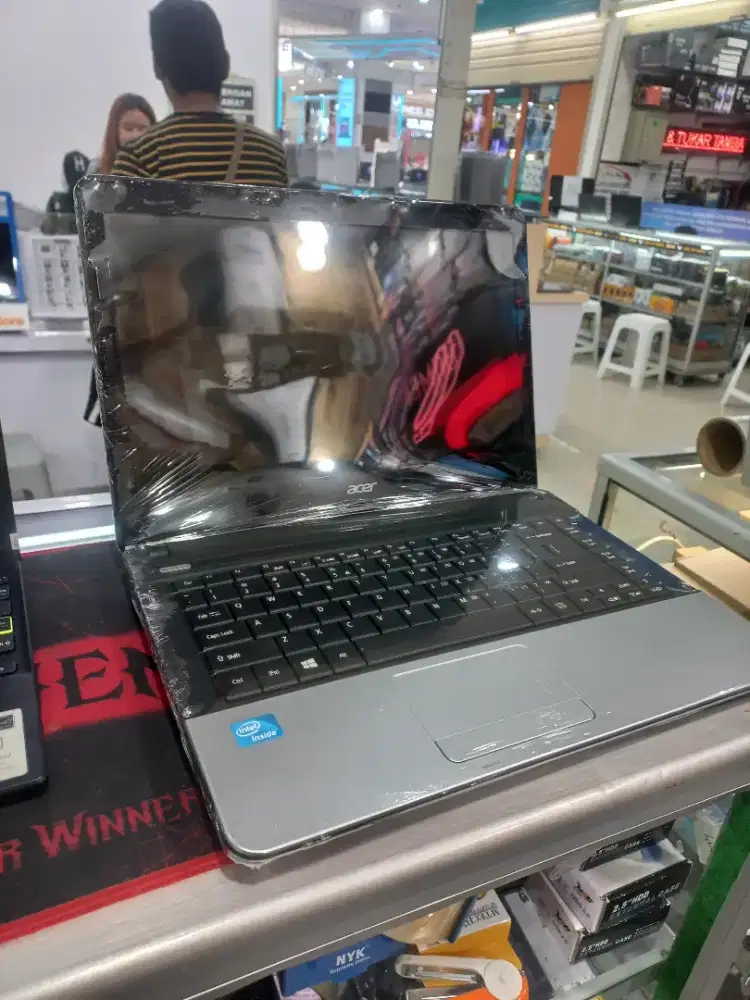 Laptop second acer E1-431