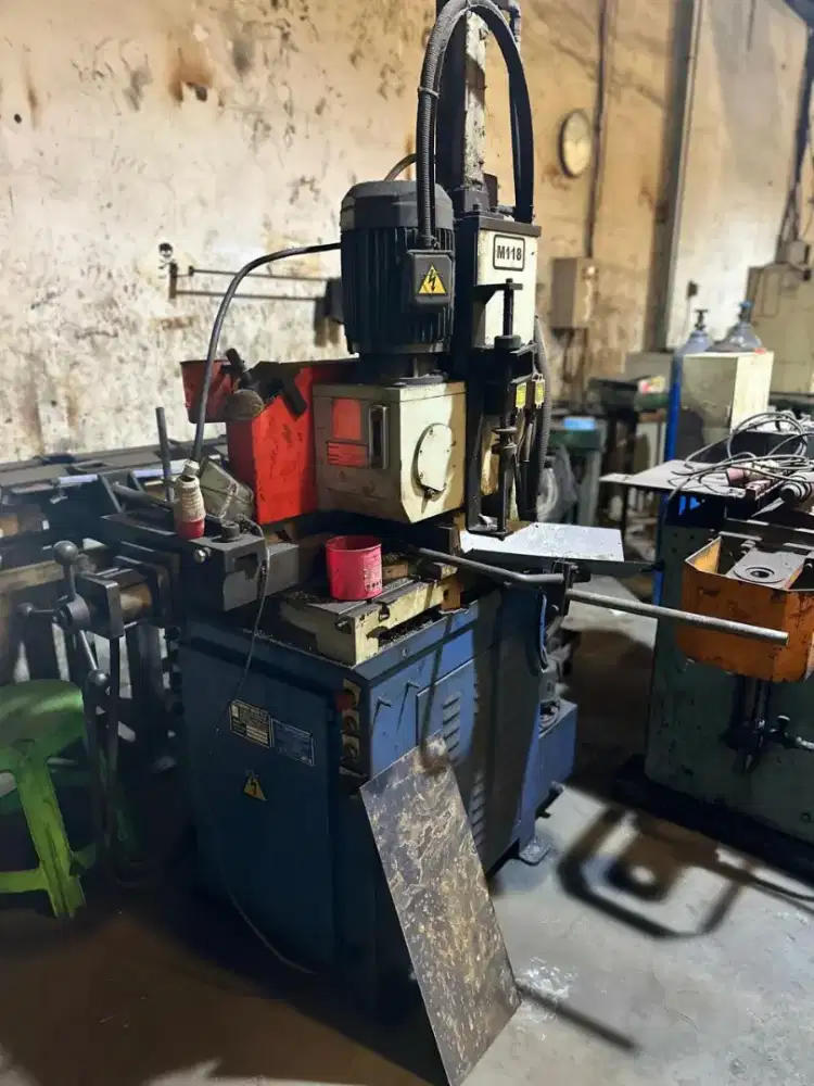 Di Jual Mesin Circullar Saw Otomatis