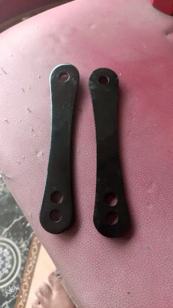 LOWERING KIT PENINGGI SHOCK BELAKANG 3 LUBANG NINJA 250R KARBU